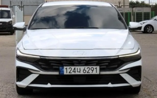 더넥스트이쿼녹스 중고차 더 뉴 아반떼 (CN7) 1.6 가솔린 매물 사진 9 - 2024/01 19,870km